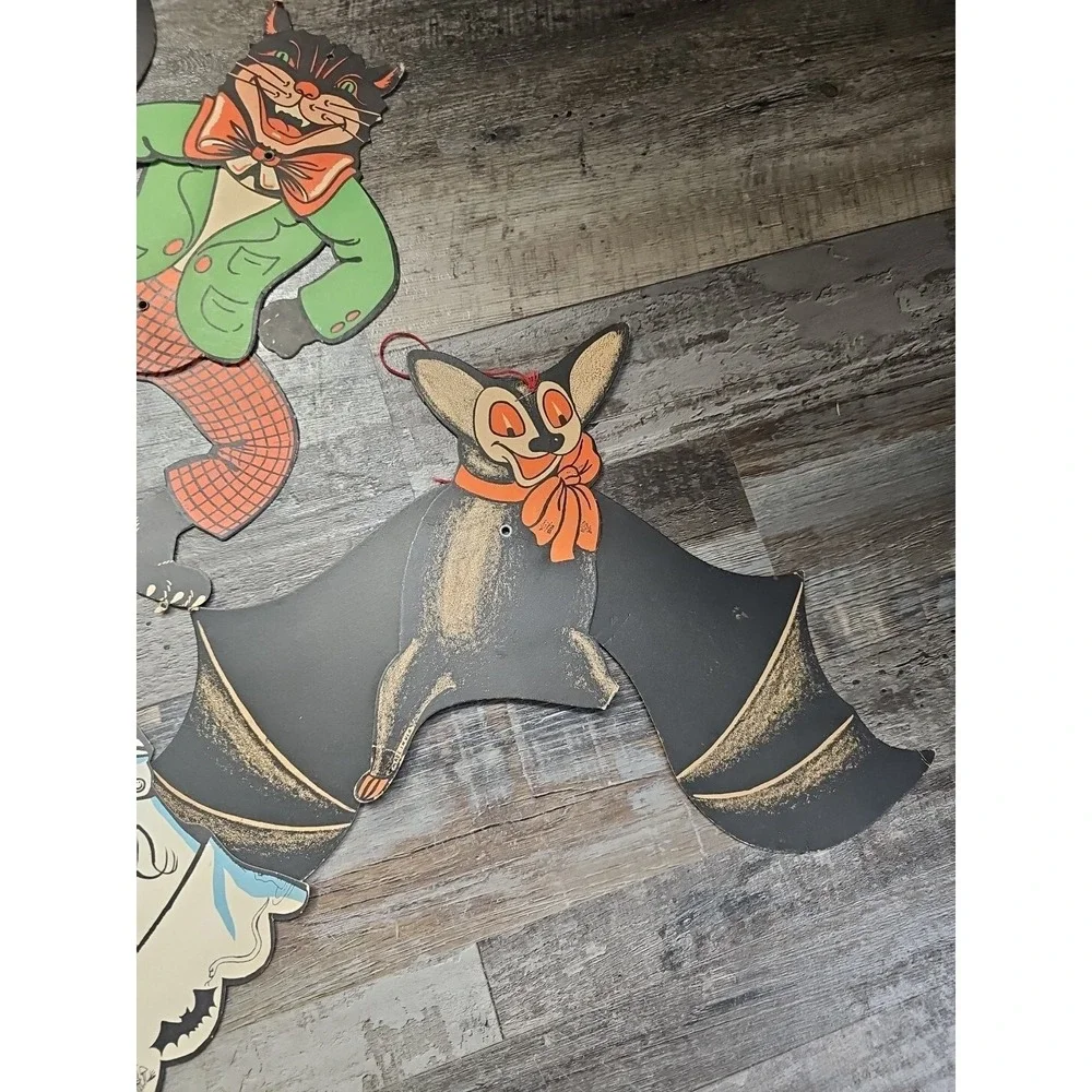 3 vintage Rare Beistle Halloween Party Decoration Cutouts joint posable 2 Skelet